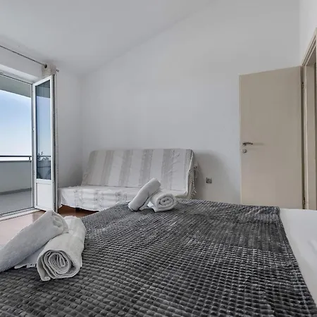 Grande Horizon Villa